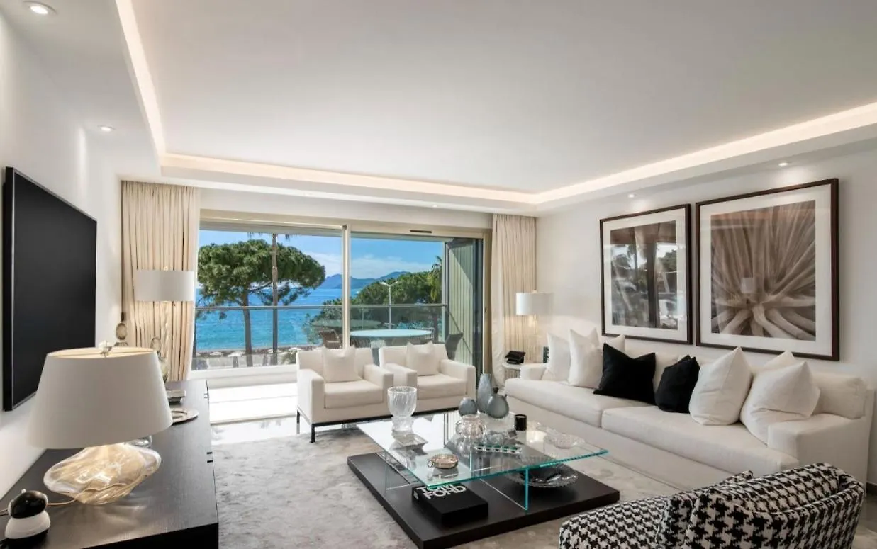 La Belle Emeraude Apartment Cannes France